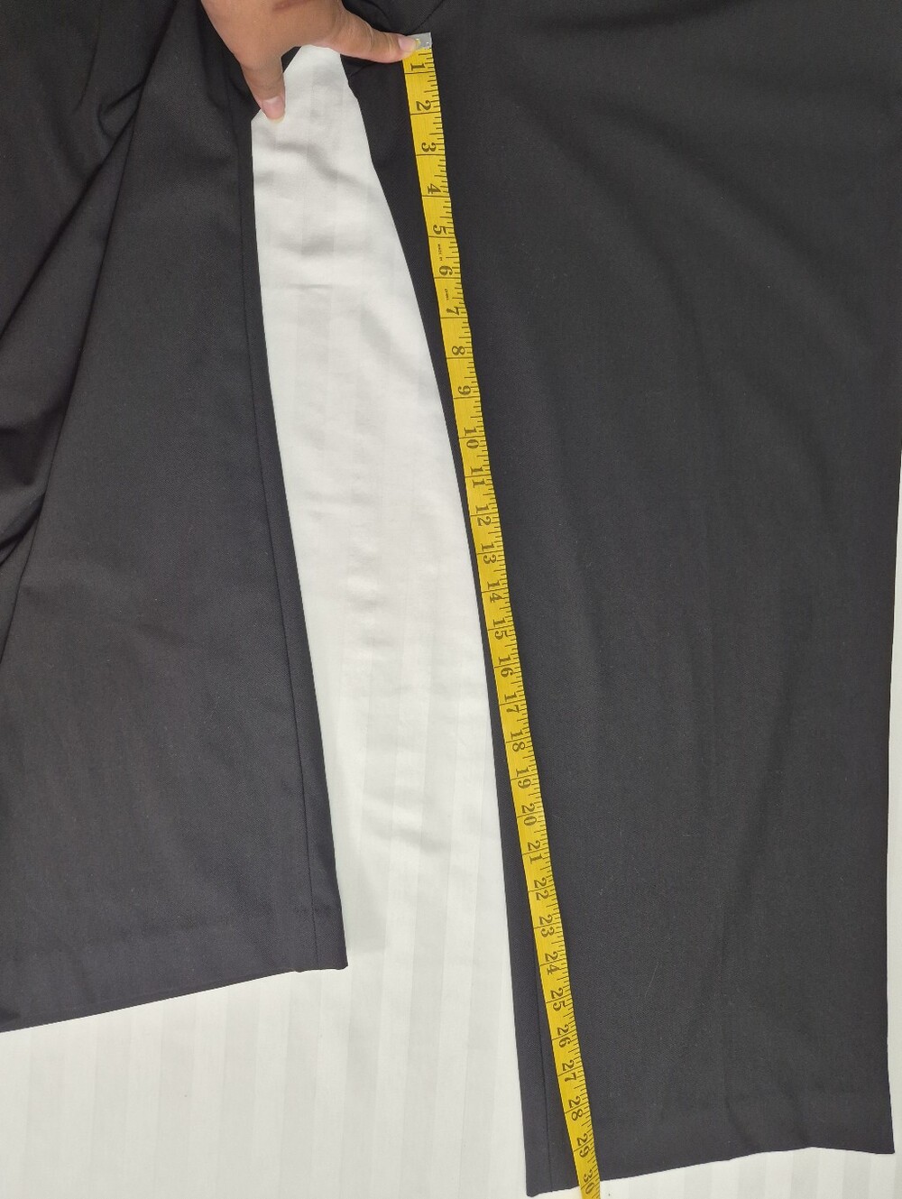 XL Classic Wide-Leg Dress Pants - Black - Picture 11 of 14